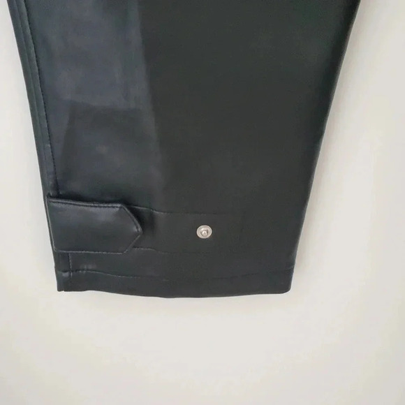 Wilfred Modern Cargo vegan leather Pant - Picture 12 of 13